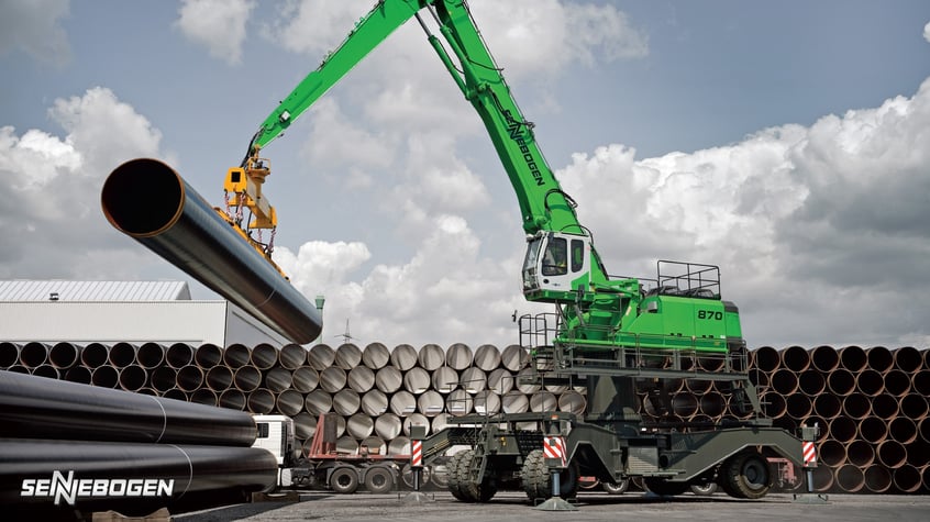 sennebogen machine handling pipes