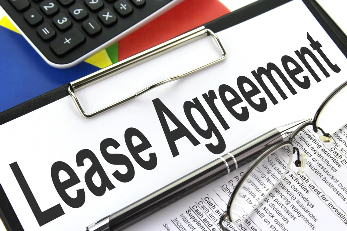 Sennebogen lease agreement.jpg